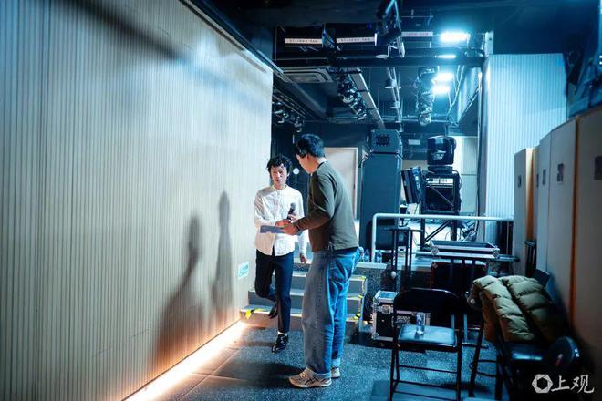 复出演出邀约已排到9月打算今年结婚冰球突破豪华版手机版41岁男歌手(图5)