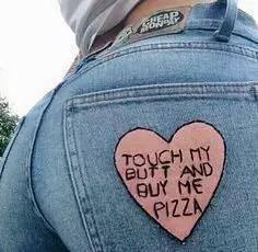 只能想到Acne Studios冰球突破技巧不要一提北欧品牌你就(图2) 只能想到Acne Studios冰球突破技巧不要一提北欧品牌你就(图2)