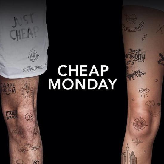 只能想到Acne Studios冰球突破技巧不要一提北欧品牌你就(图4) 只能想到Acne Studios冰球突破技巧不要一提北欧品牌你就(图4)