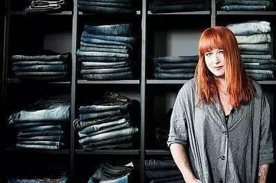 只能想到Acne Studios冰球突破技巧不要一提北欧品牌你就(图5) 只能想到Acne Studios冰球突破技巧不要一提北欧品牌你就(图5)